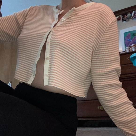 GAP Sweaters - Cropped cardigan